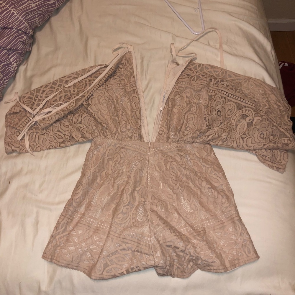 Tobi lace romper